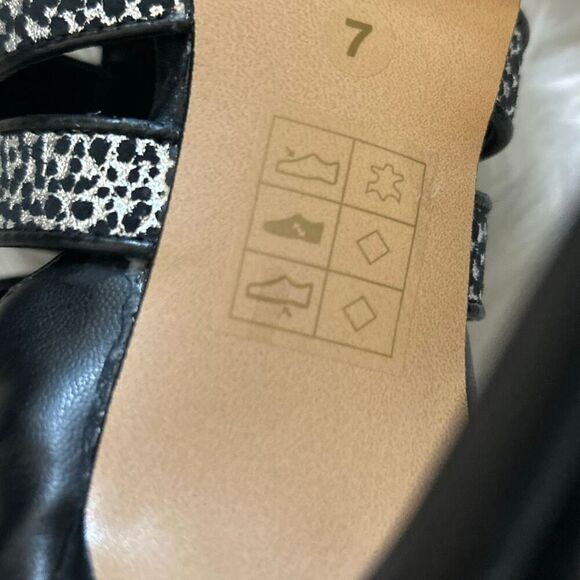 Dolce Vita Sparkling Gladiator Sandal 4 inch Heel Black Size 7 black sexy going - Picture 8 of 8